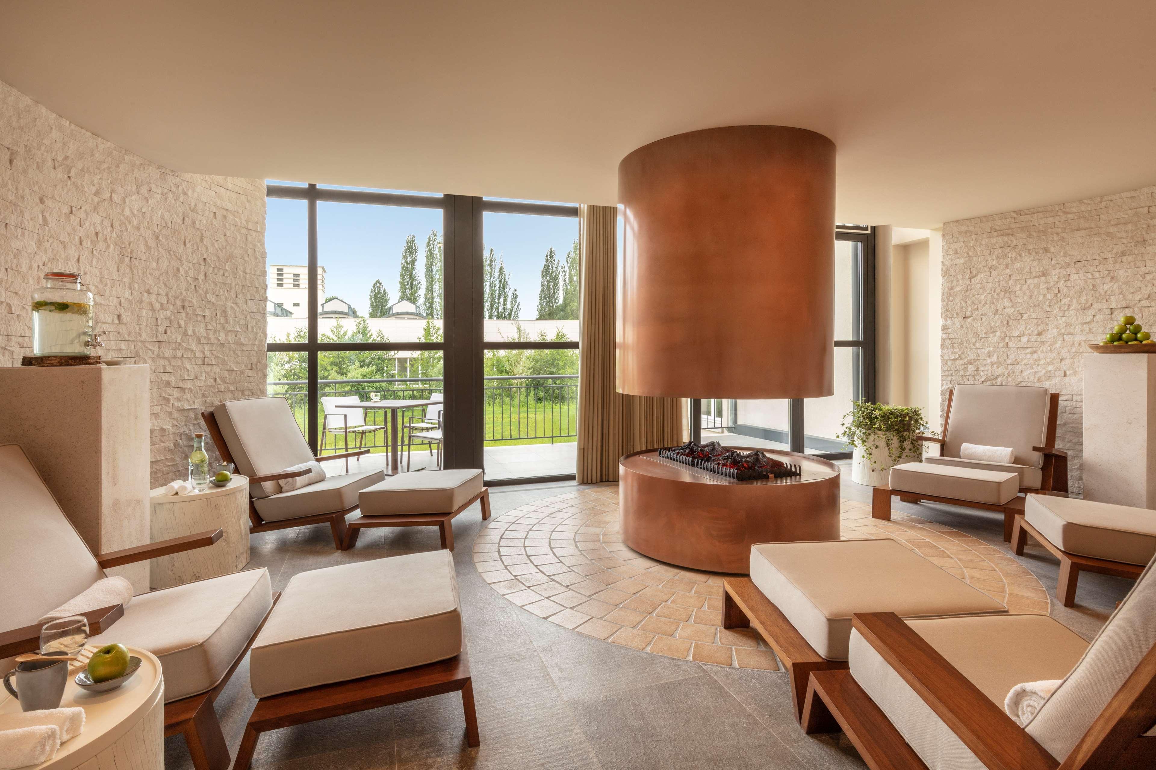 Hyatt Regency Chantilly Vineuil-Saint-Firmin Bagian luar foto