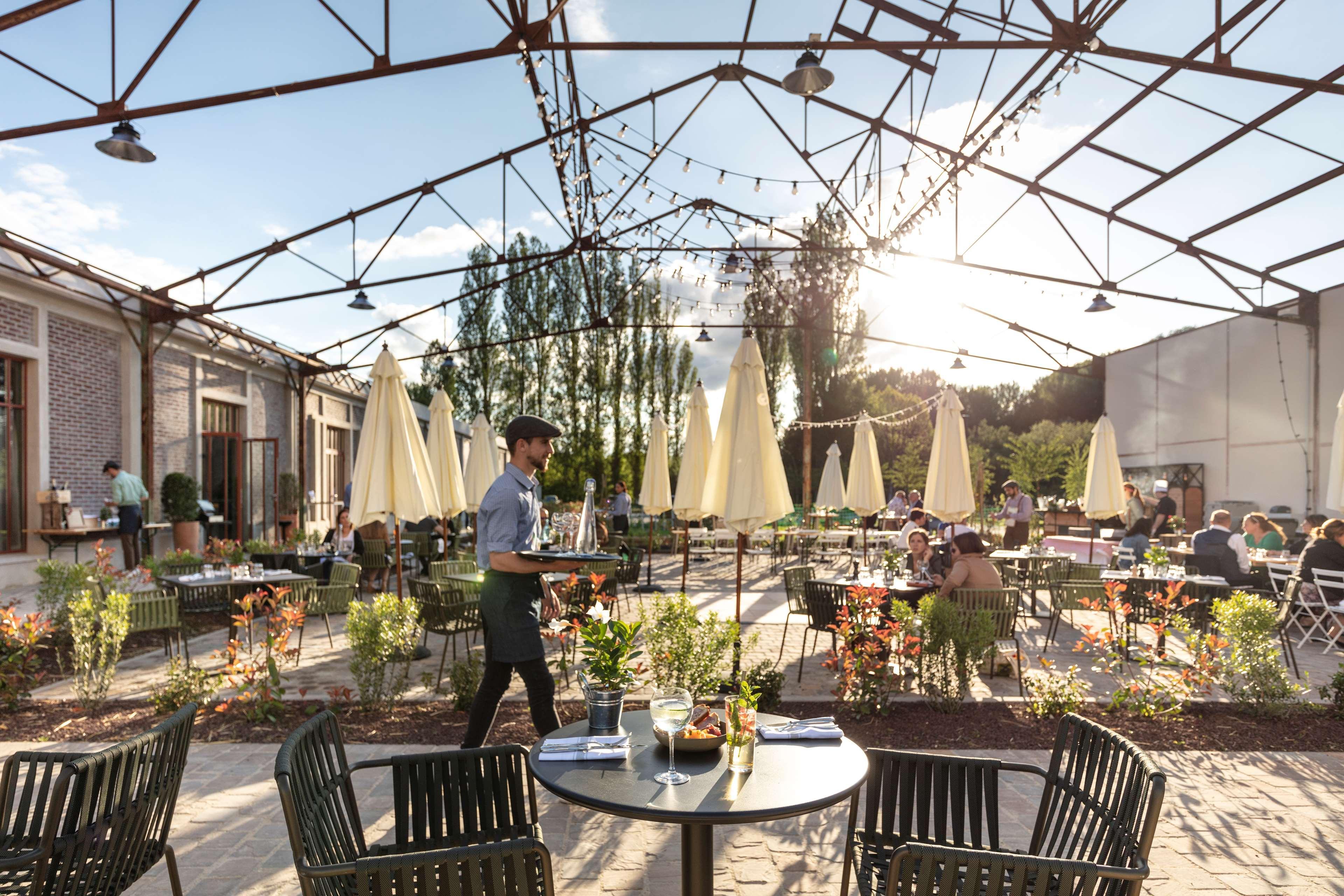 Hyatt Regency Chantilly Vineuil-Saint-Firmin Bagian luar foto