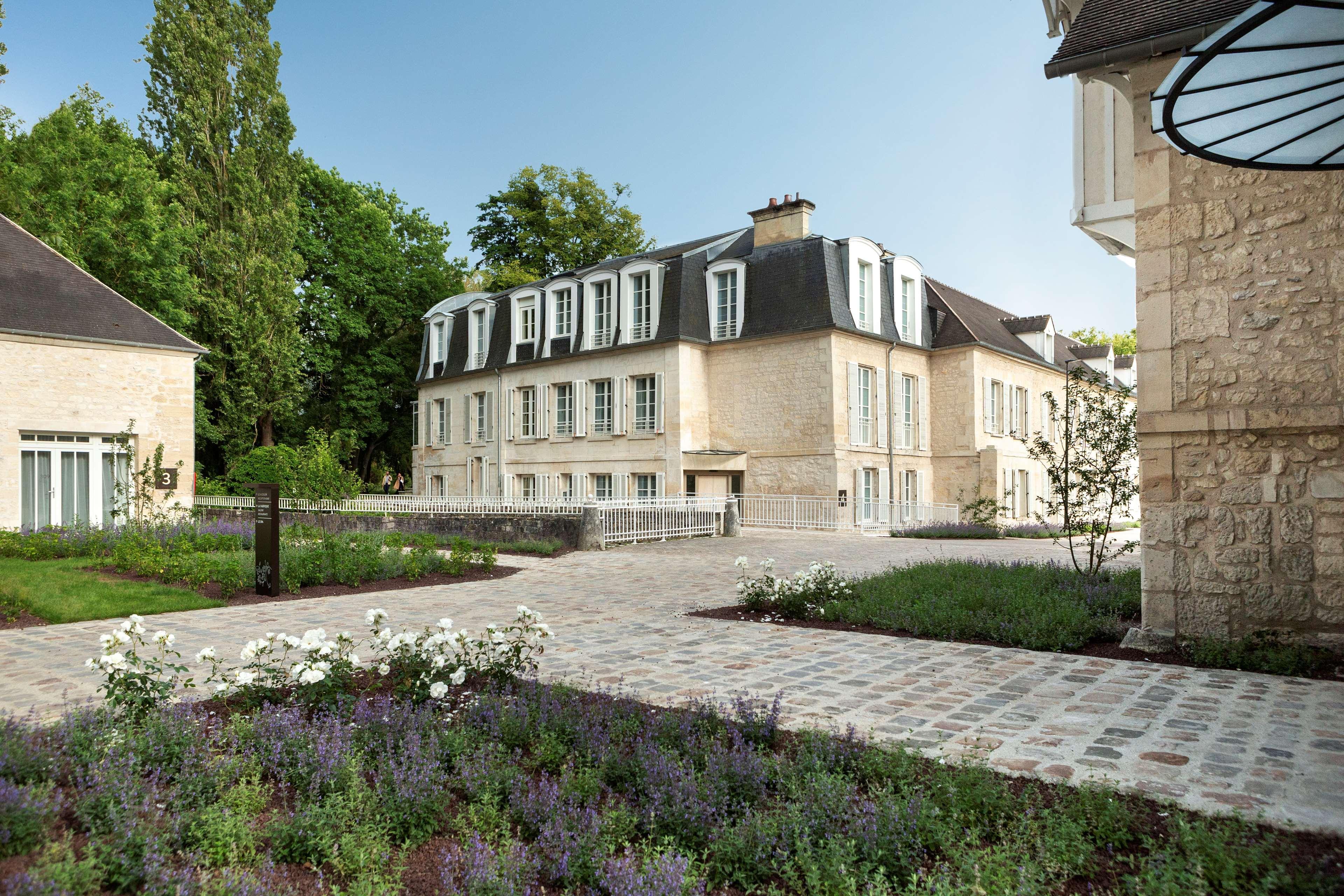 Hyatt Regency Chantilly Vineuil-Saint-Firmin Bagian luar foto