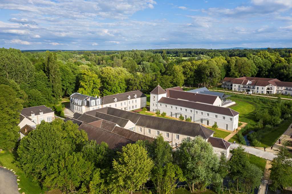 Hyatt Regency Chantilly Vineuil-Saint-Firmin Bagian luar foto